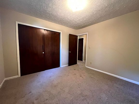 5th image of 323B Grafton Ave