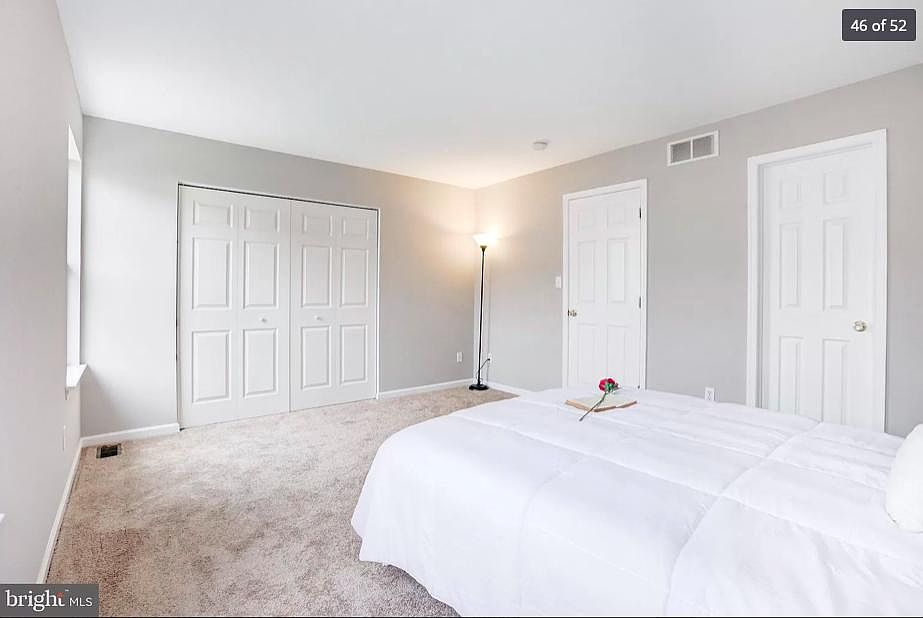 1st image of 197 Vincent Cir