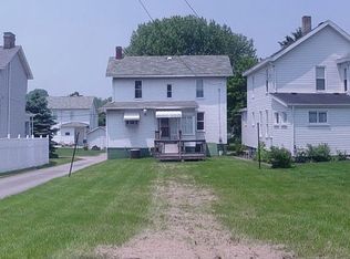 207 S 6th St, West Newton, PA 15089