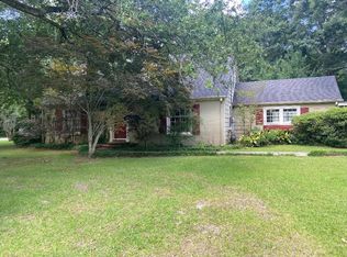 2014 Old Bay Springs Rd, Laurel, MS 39440