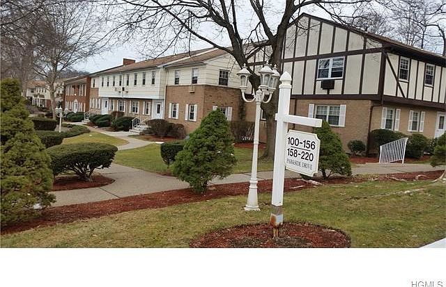 1st image of 164 Parkside Dr #164