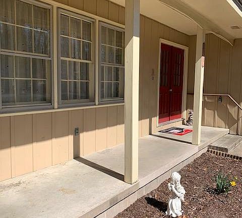 4th image of 25387 N Oak Dr