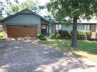 14 Pleasant Forest Cv, Little Rock, AR 72212