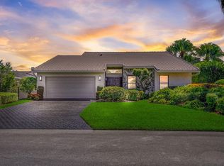 7082 NW 3rd Ave, Boca Raton, FL 33487