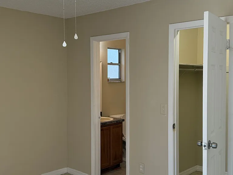 2522 Alexa Ct — Photo 11
