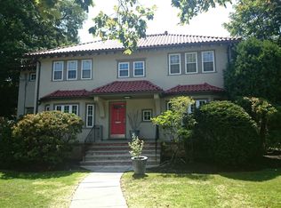 286 Clark Rd, Brookline, MA 02445