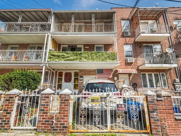 5915 Xenia Street, Corona, NY 11368
