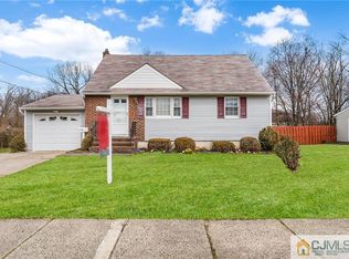 13 Elmwood Ter, Edison, NJ 08817