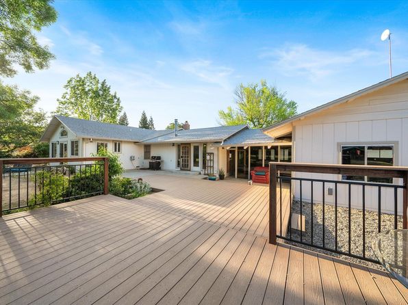 16943 Campo Calle, Redding, CA 96001