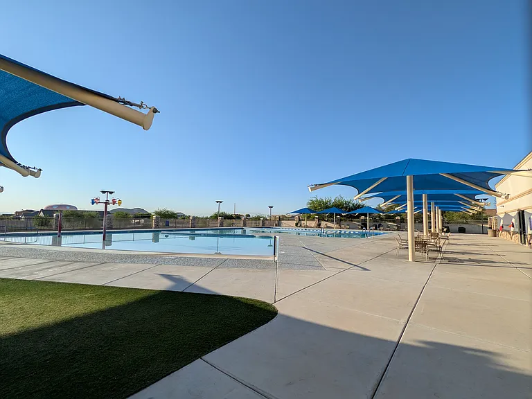 2833 W Santa Cruz Ave — Photo 19