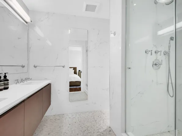 478 Central Park West 2B image 6 of 6