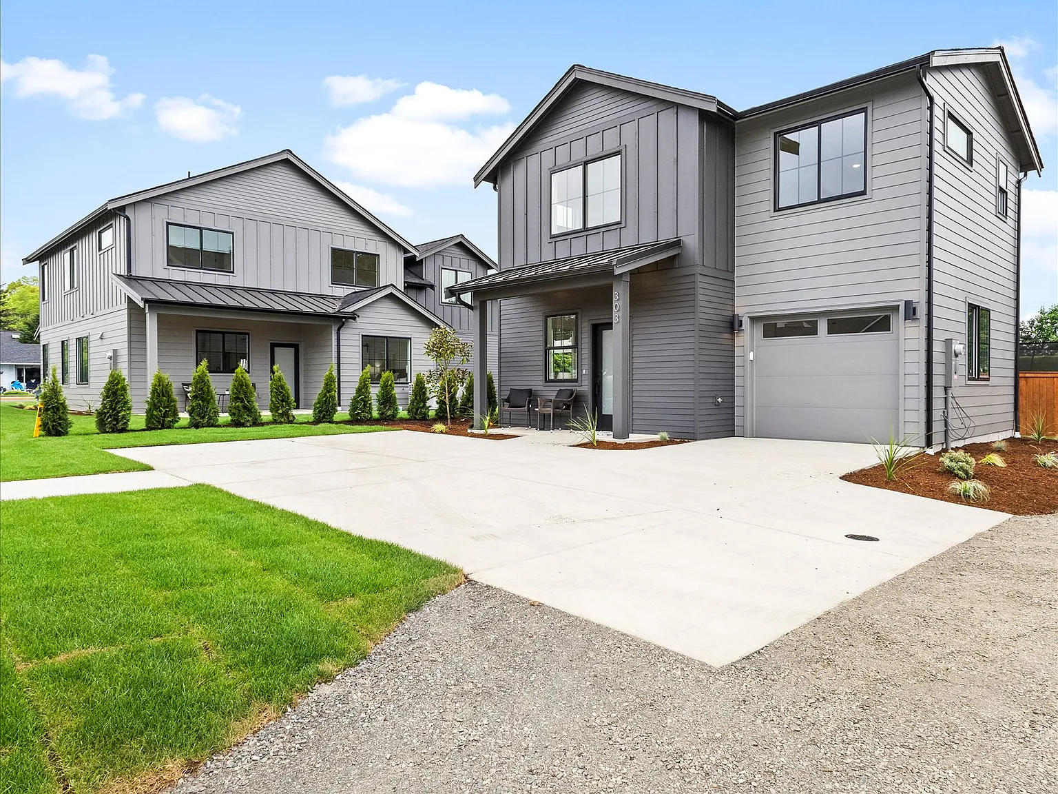 3 bed, 2.5 bath, 998 sqft, $2,500 — Photo 4