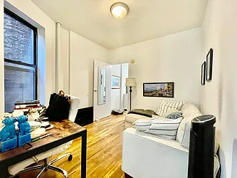 Rented by HOLTON REAL ESTATE INC.