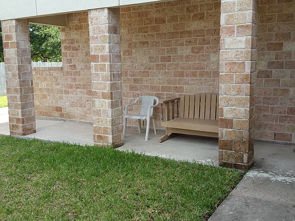 3rd image of 26903 Scarlett Cir