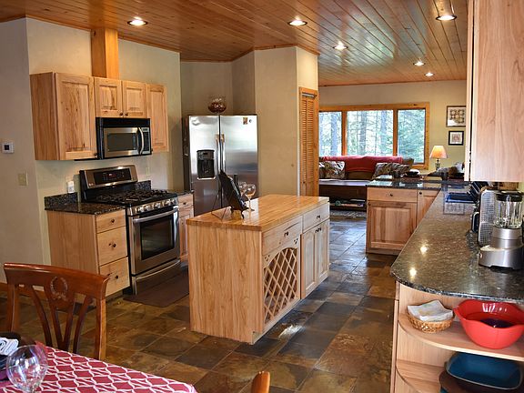 Chef's gourmet kitchen