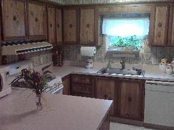 5th image of 21 Leisure Ln