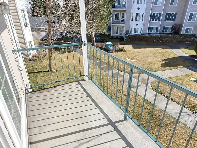 Parkwood Pointe Apartments — Photo 44