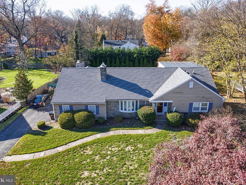 1st image of 1803 S Crescent Blvd