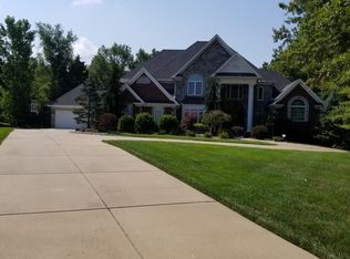 2818 Estates Ct, Lake Saint Louis, MO 63367