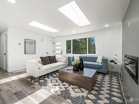 2nd image of 17810 77th ST E