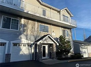 14110 SE 171st Way #B-204, Renton, WA 98058