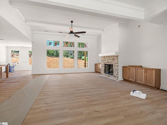 4th image of 314 Bouldercrest Ct