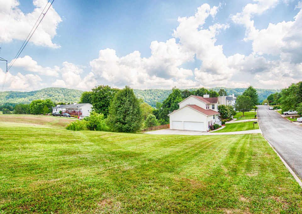 7436 Twin Brooks Blvd, Knoxville, TN 37918 Zillow