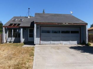 2435 SW Fissure Loop S, Redmond, OR 97756