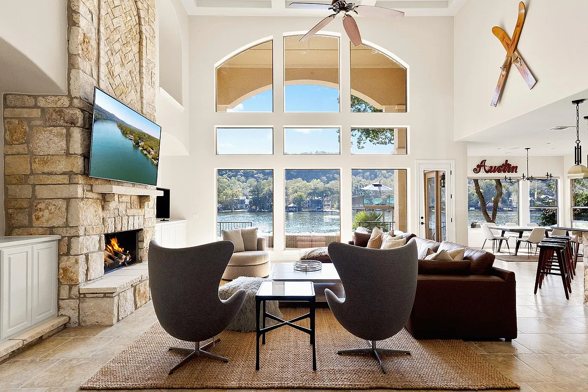 Building Photo - 3113 Ski Shores Ter