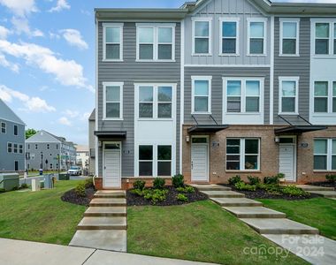 1455 Briar Creek Rd, Charlotte, NC, 28205