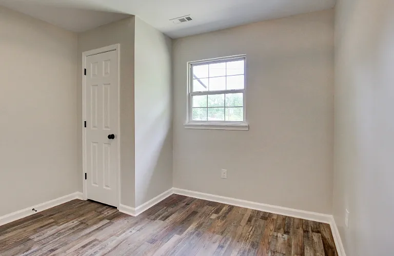 2024 Lintwood Dr — Photo 14
