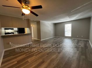 5853H Century Oaks Dr, Fayetteville, NC 28314