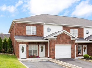 325 S Dorsey Ln, Blue Ridge Manor, KY 40223