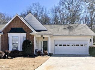 2049 Village Park Dr, Peachtree City, GA 30269