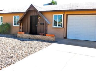 6627 W Peck Dr, Glendale, AZ 85301