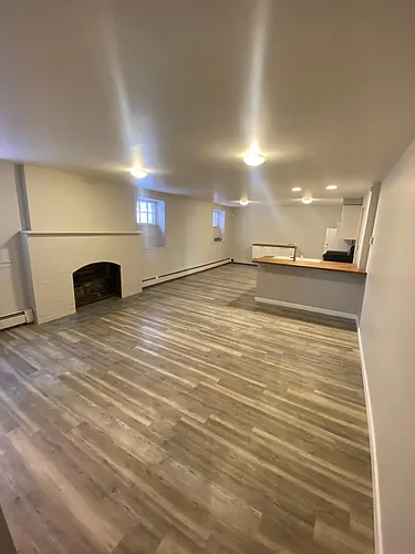 1437 N High St #1 Photo 1