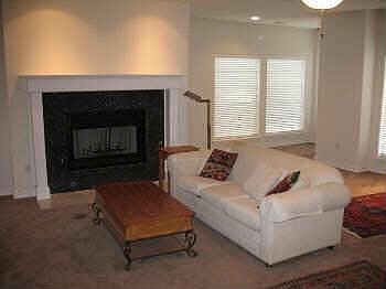 3rd image of 10 Woodhaven Cir