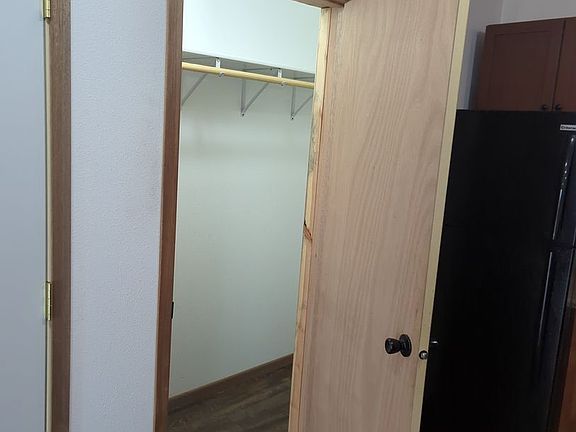 4th image of 21345 Barbara Ln #609