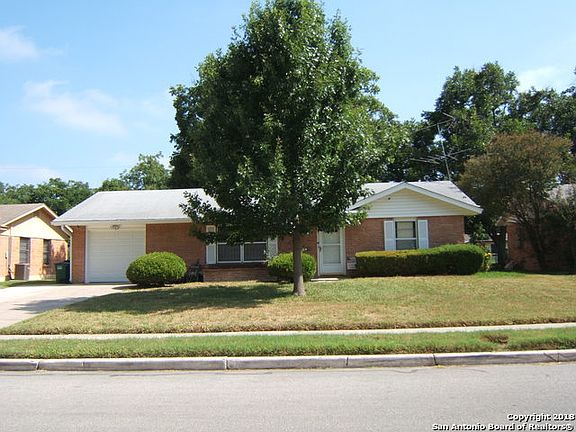 3rd image of 4935 Hershey Dr