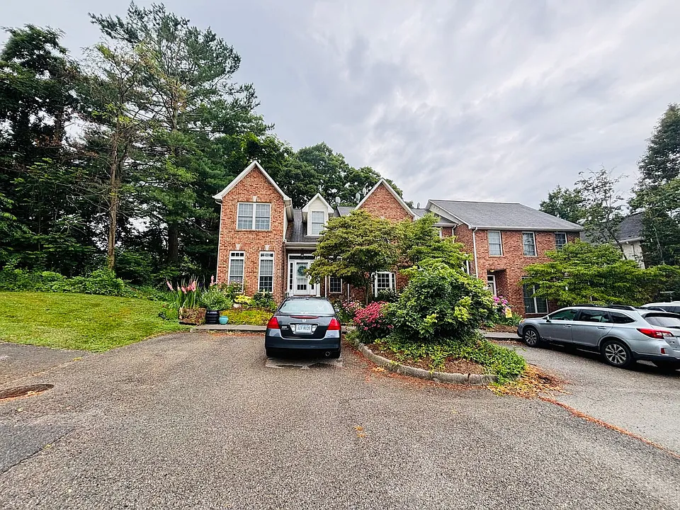 710 Republic Rd