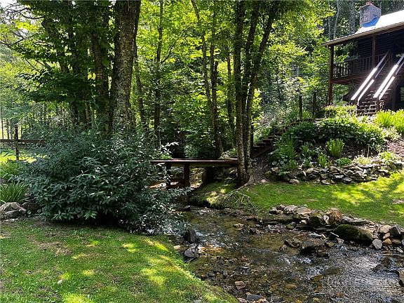 3rd image of 2291 Pine Swamp Road Road