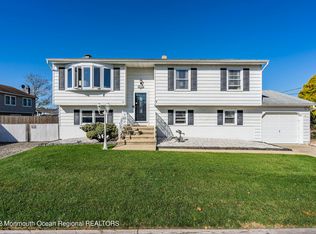 1144 Windward Ave, Beachwood, NJ