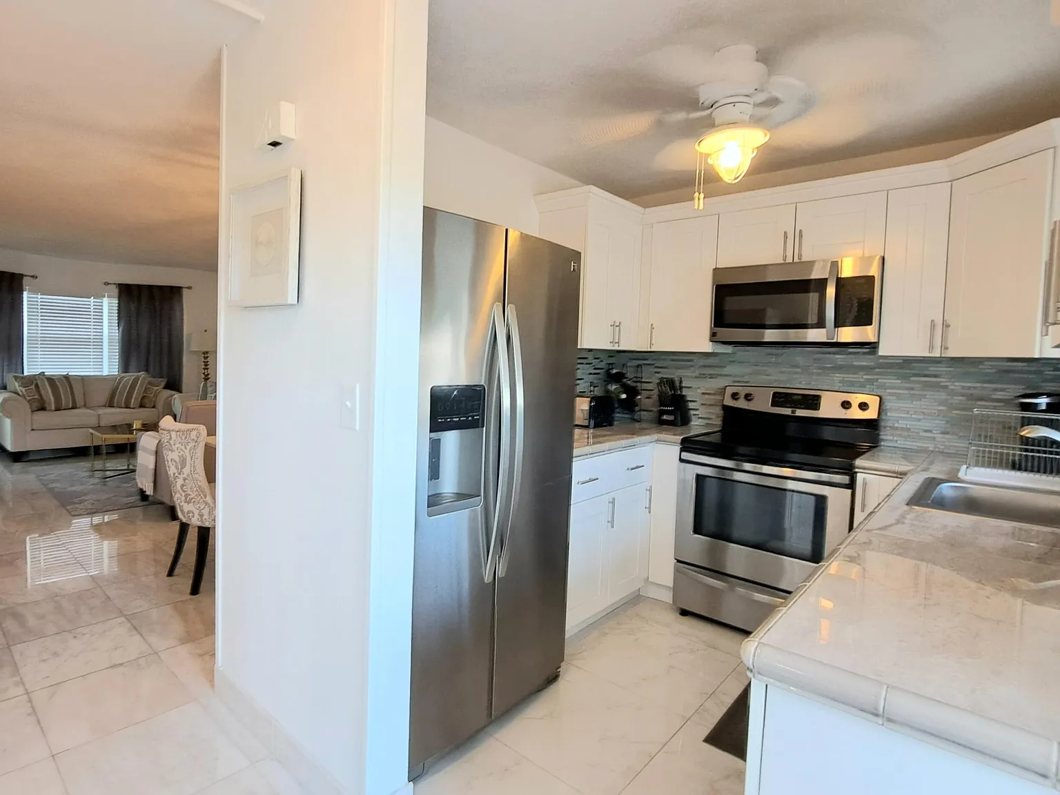 1 bed, 1.0 bath, 810 sqft, $2,800 — Photo 4