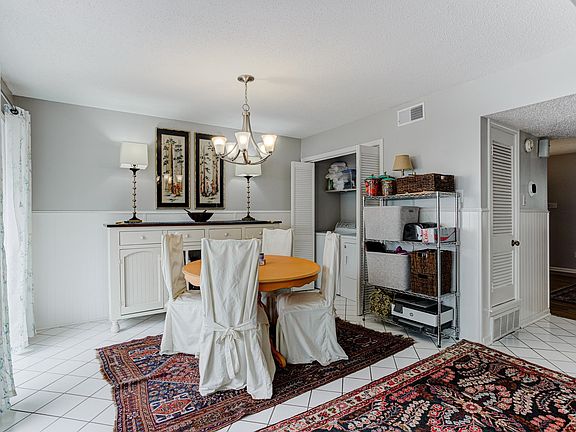 5th image of 7514 Bavarian Dr #15