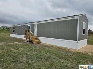 189 Villarreal Ln, Seguin, TX 78155