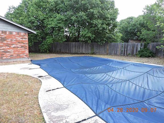 2nd image of 7204 NW Cherry Cir