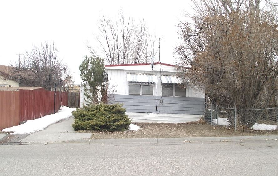1st image of 180 Dale Dr