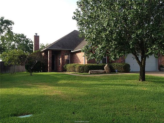 4th image of 610 Brussels Dr