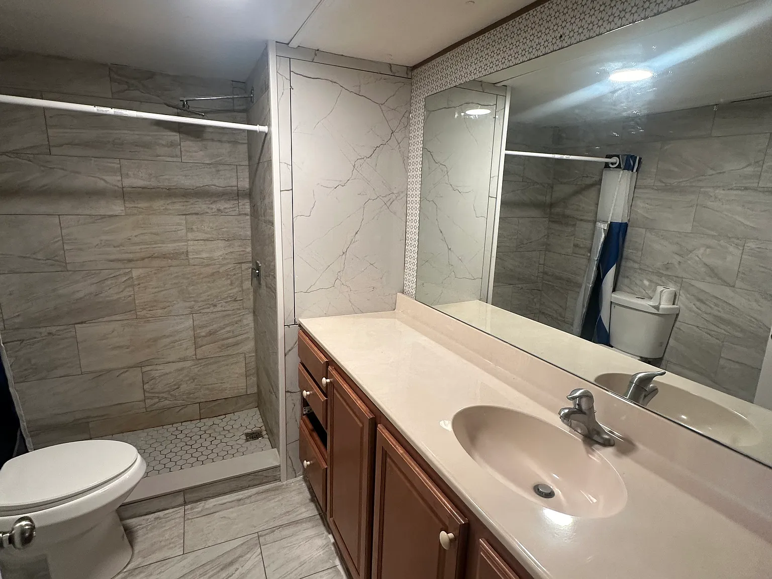 1 bed, 552 sqft, $1,250 — Photo 3