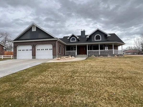 100 N Center St, Moroni, UT 84646